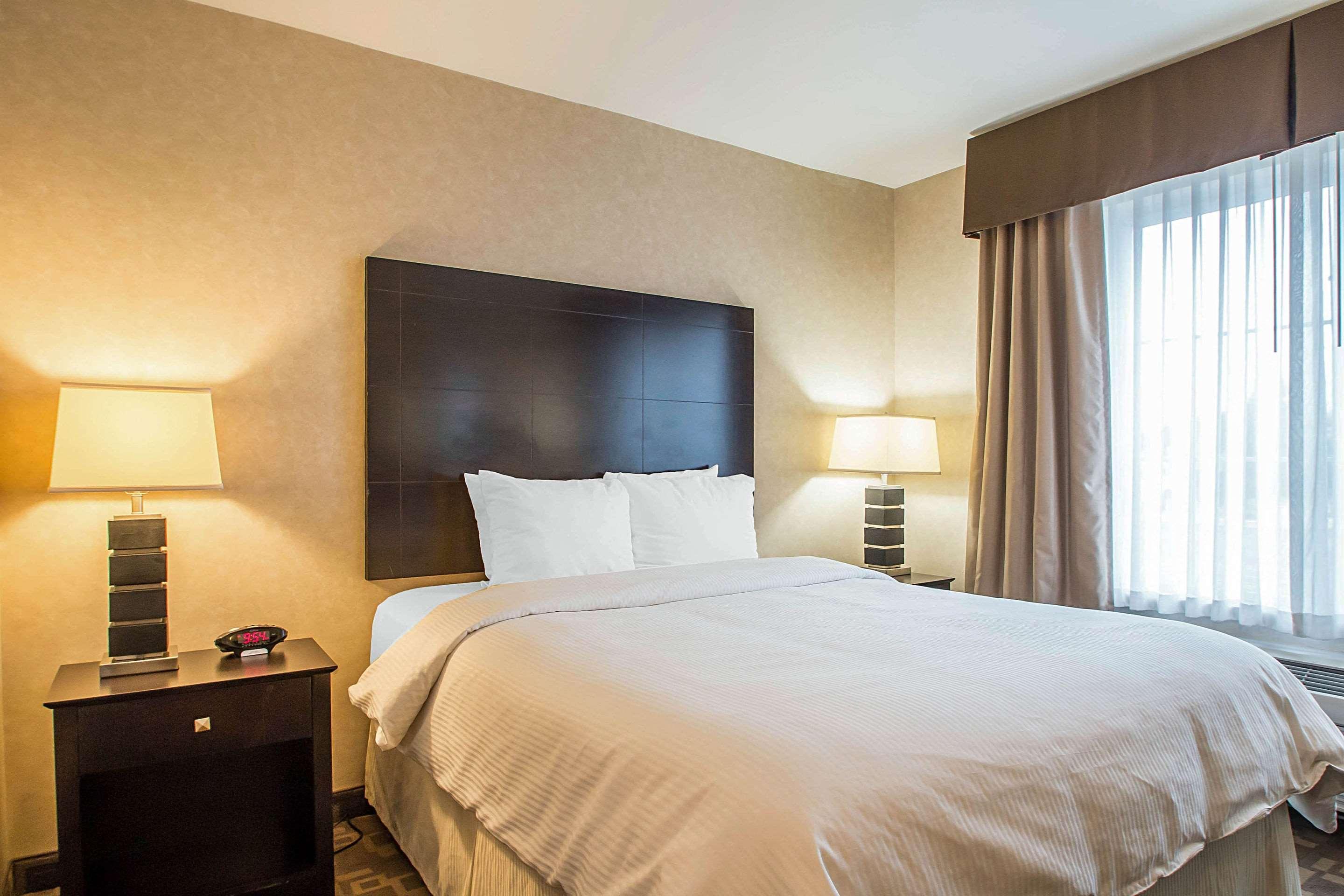 Clarion Inn Elmhurst - Oak Brook Near I-88, I-290, I-294 Exteriör bild