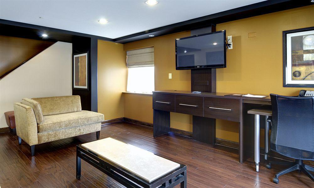 Clarion Inn Elmhurst - Oak Brook Near I-88, I-290, I-294 Exteriör bild